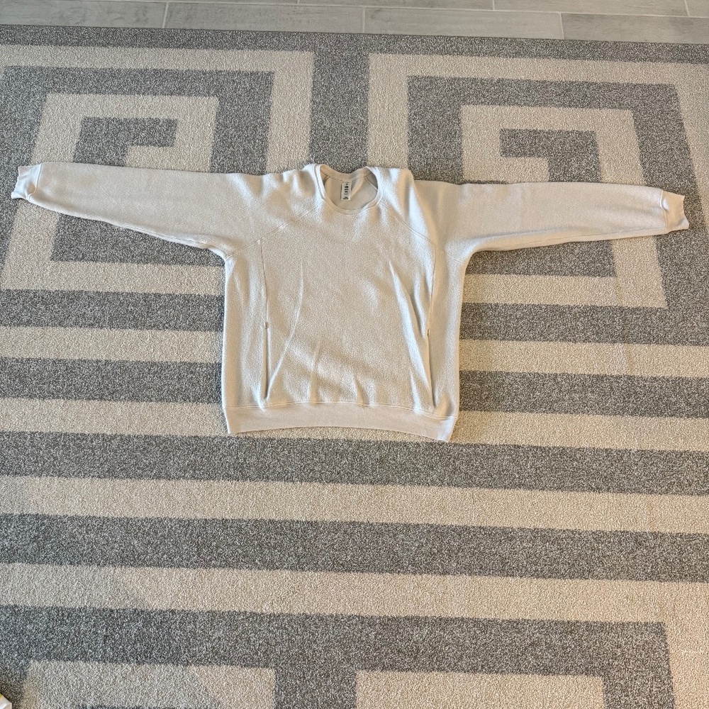 Unisex Alo Cream Colored Inside Out Sweatshirt Size XL